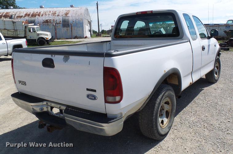 image for item DE5251 1997 Ford F150 SuperCab pickup truck