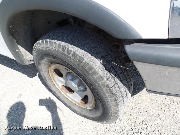 image for item DE5251 1997 Ford F150 SuperCab pickup truck