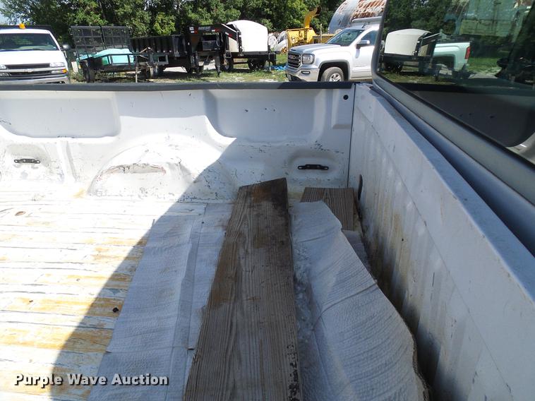 image for item DE5251 1997 Ford F150 SuperCab pickup truck