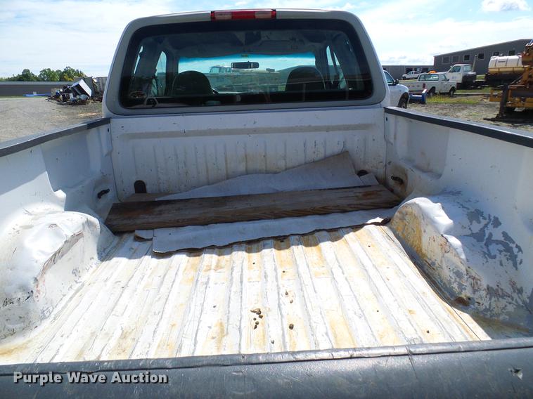 image for item DE5251 1997 Ford F150 SuperCab pickup truck