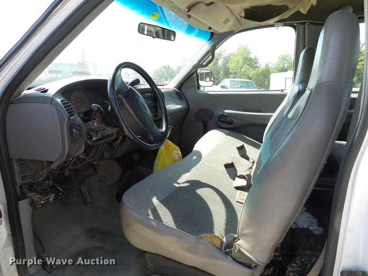 image for item DE5251 1997 Ford F150 SuperCab pickup truck