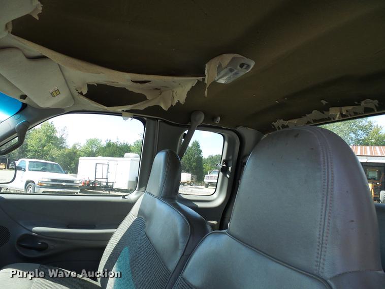 image for item DE5251 1997 Ford F150 SuperCab pickup truck