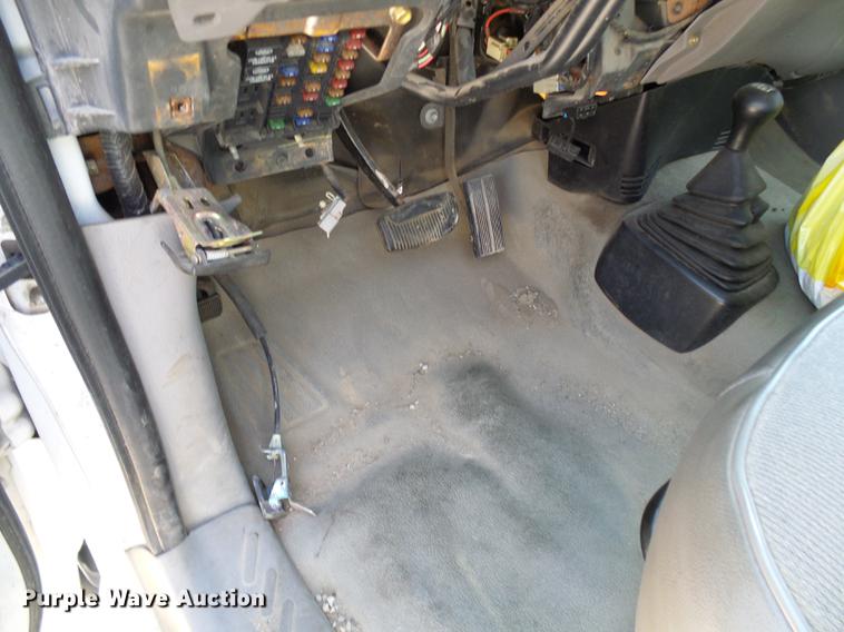 image for item DE5251 1997 Ford F150 SuperCab pickup truck