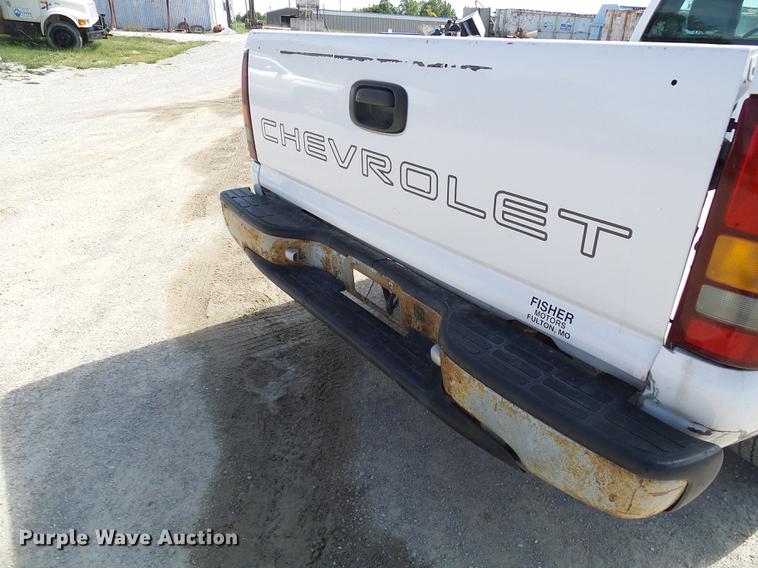 image for item DE5253 2001 Chevrolet Silverado 1500 pickup truck