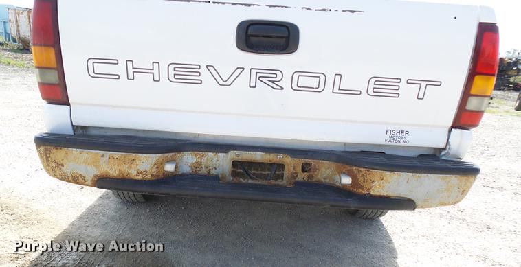 image for item DE5253 2001 Chevrolet Silverado 1500 pickup truck