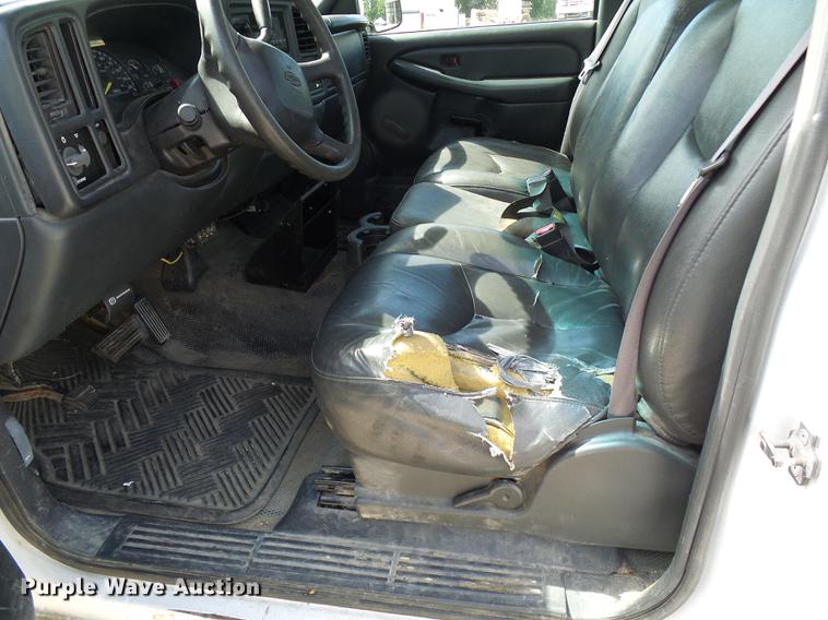 image for item DE5253 2001 Chevrolet Silverado 1500 pickup truck