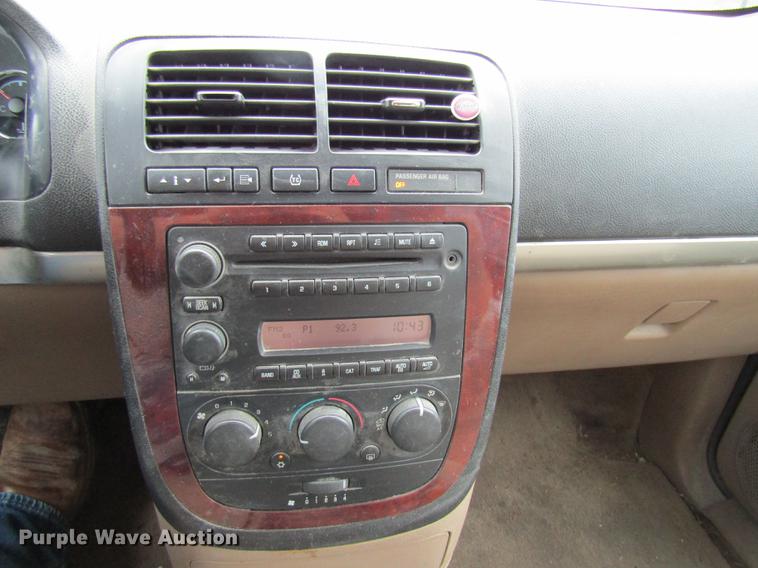 image for item DE5851 2008 Chevrolet Uplander LS van