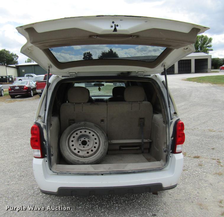 image for item DE5851 2008 Chevrolet Uplander LS van