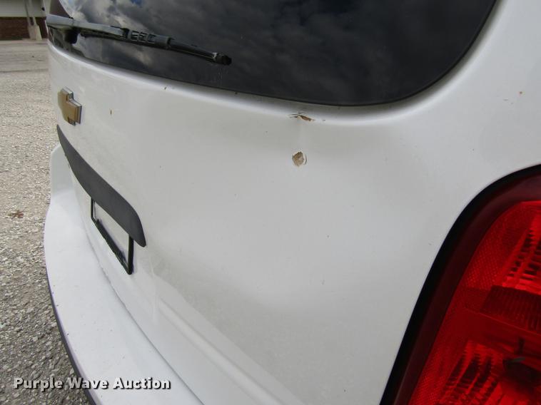 image for item DE5851 2008 Chevrolet Uplander LS van