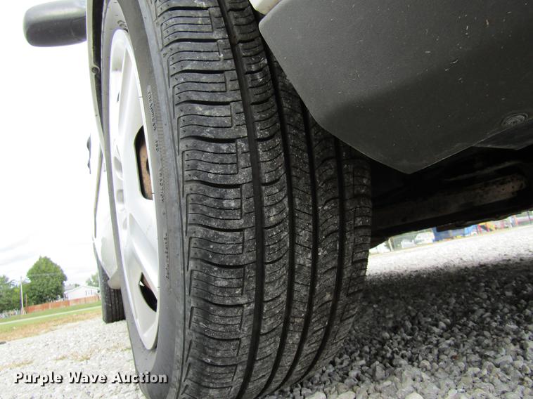 image for item DE5851 2008 Chevrolet Uplander LS van