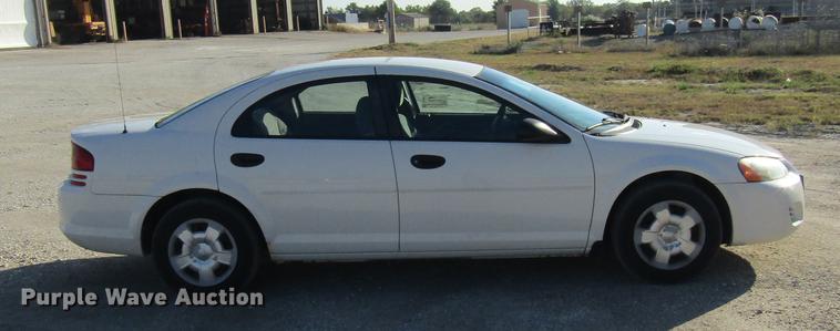 image for item DE5854 2004 Dodge Stratus