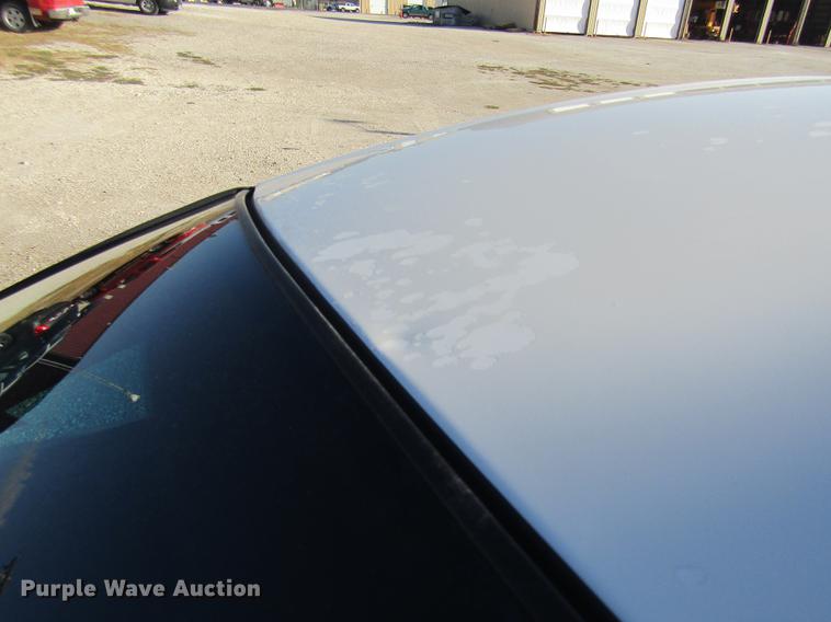 image for item DE5854 2004 Dodge Stratus