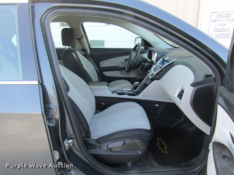 image for item DE5855 2011 Chevrolet Equinox SUV