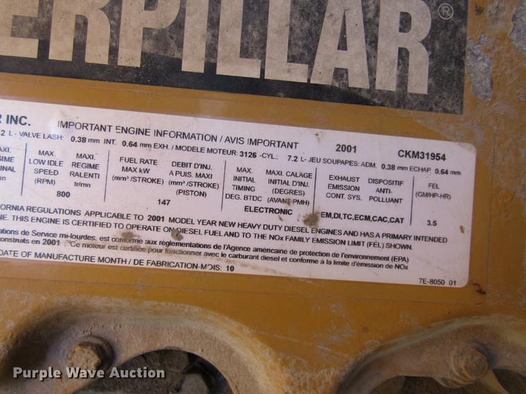 image for item DE5856 2002 Sterling LT8500 truck cab and chassis