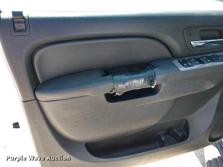 image for item DE6408 2013 Chevrolet Tahoe Police SUV