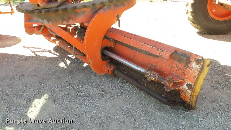 image for item DE7268 Champion 710A motor grader