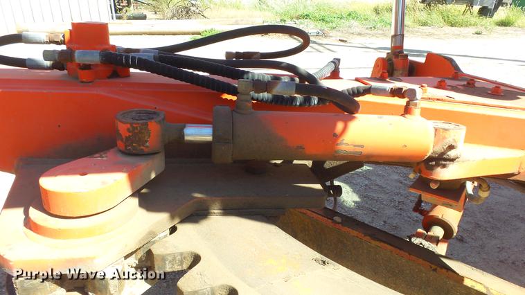 image for item DE7268 Champion 710A motor grader