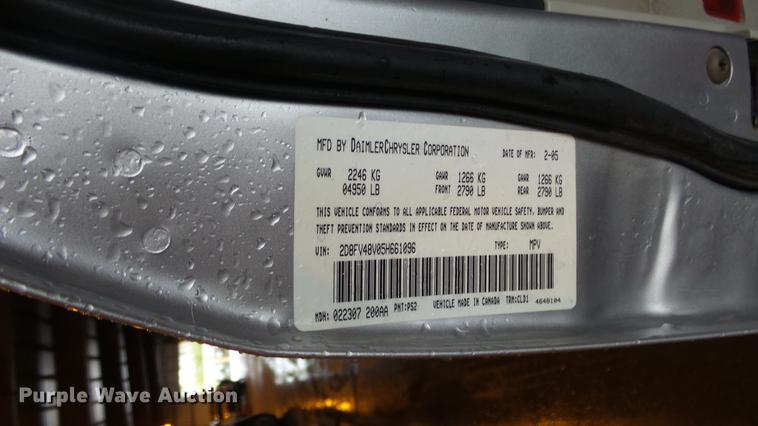 image for item DE7286 2005 Dodge Magnum