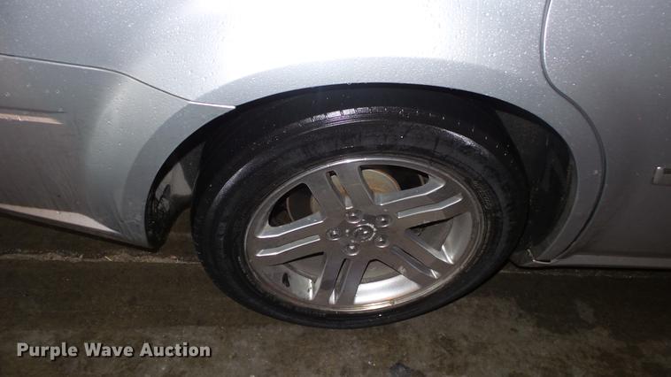 image for item DE7286 2005 Dodge Magnum