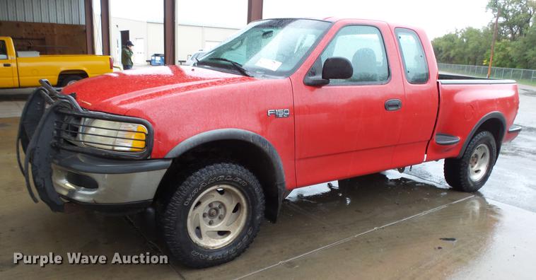 image for item DE7287 1997 Ford F150 SuperCab pickup truck