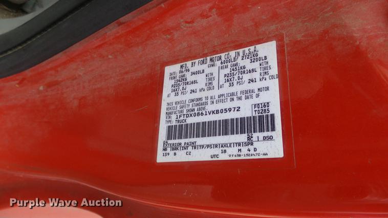 image for item DE7287 1997 Ford F150 SuperCab pickup truck