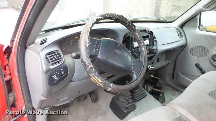 image for item DE7287 1997 Ford F150 SuperCab pickup truck