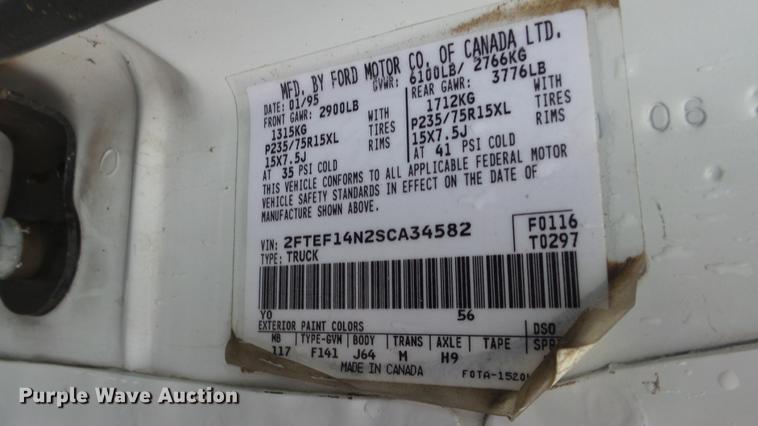 image for item DE7289 1995 Ford F150 pickup truck