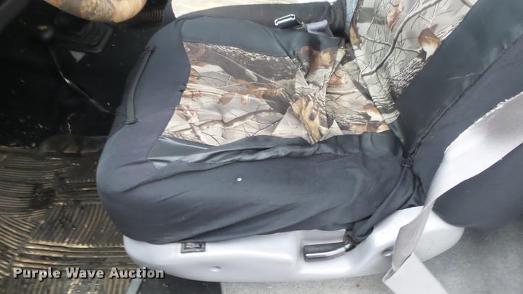 image for item DE7289 1995 Ford F150 pickup truck