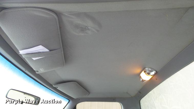 image for item DE7289 1995 Ford F150 pickup truck