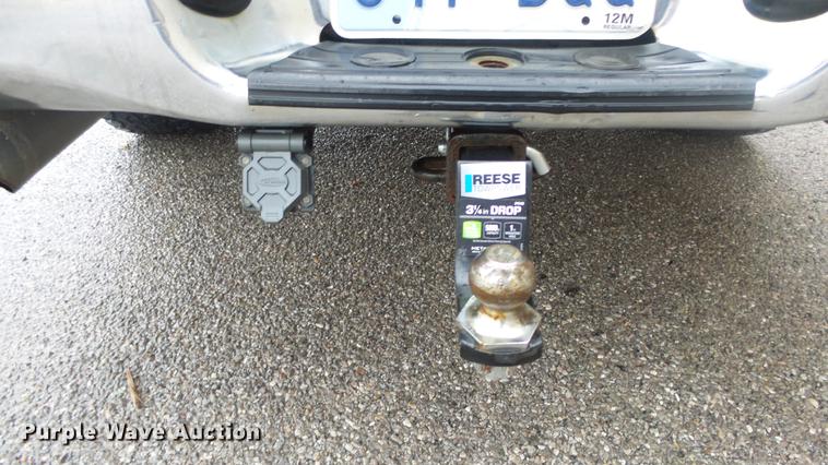 image for item DE7289 1995 Ford F150 pickup truck