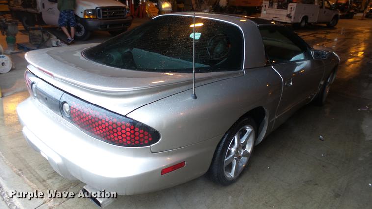 image for item DE7290 2000 Pontiac Firebird