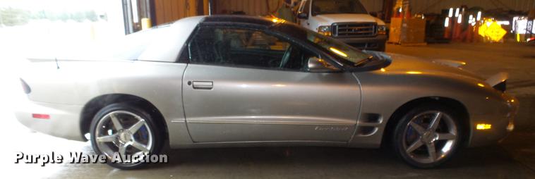 image for item DE7290 2000 Pontiac Firebird