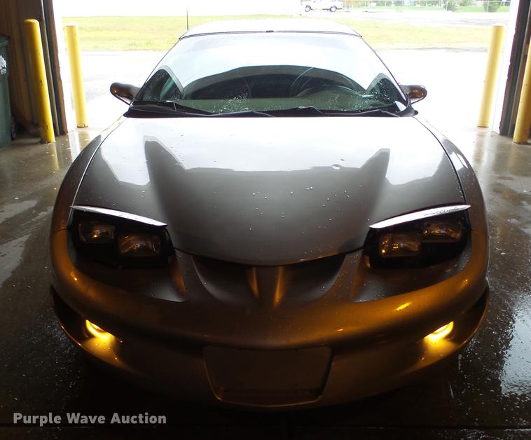 image for item DE7290 2000 Pontiac Firebird