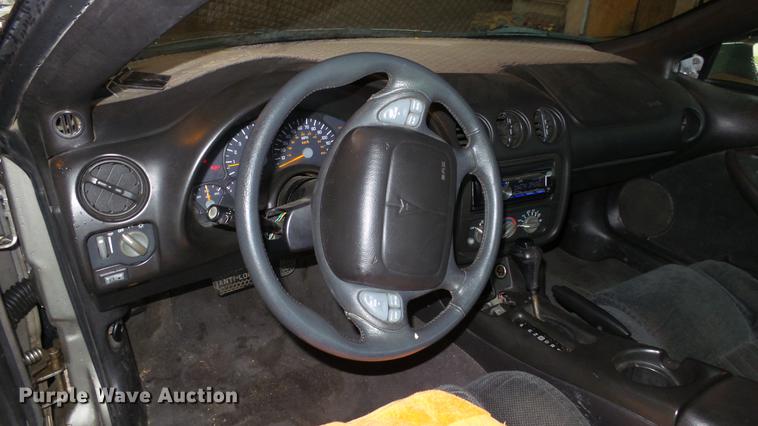 image for item DE7290 2000 Pontiac Firebird