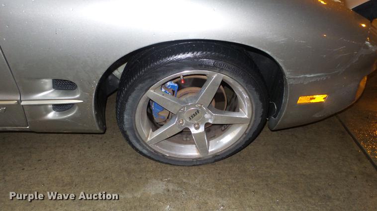 image for item DE7290 2000 Pontiac Firebird