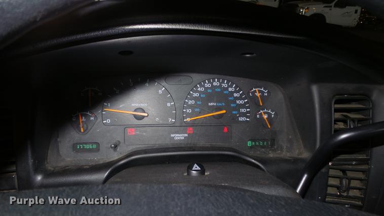 image for item DE7291 2001 Dodge Dakota Quad Cab pickup truck