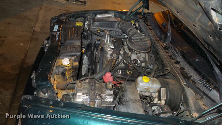 image for item DE7291 2001 Dodge Dakota Quad Cab pickup truck