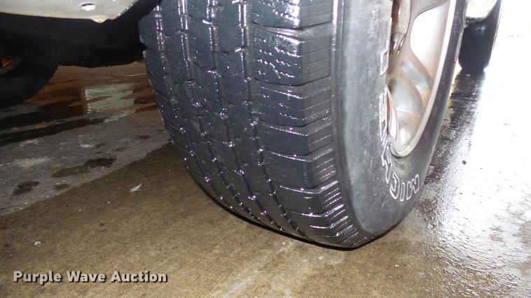 image for item DE7291 2001 Dodge Dakota Quad Cab pickup truck