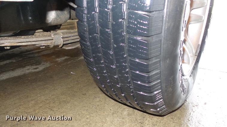 image for item DE7291 2001 Dodge Dakota Quad Cab pickup truck