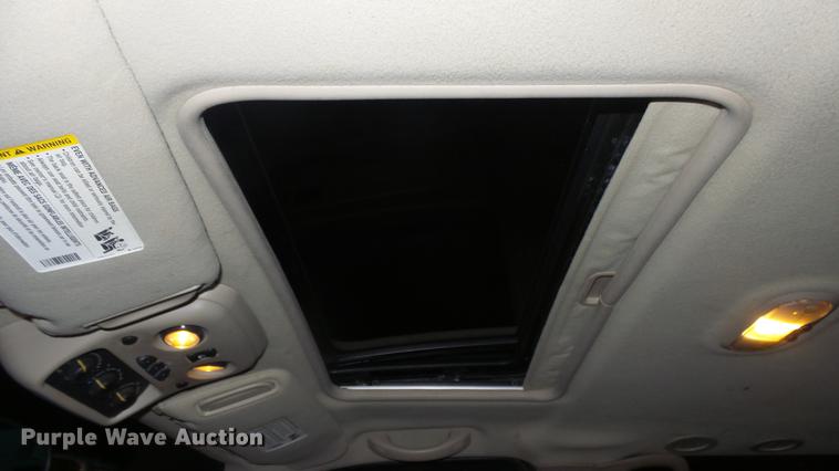 image for item DE7292 2003 GMC Yukon Denali XL SUV