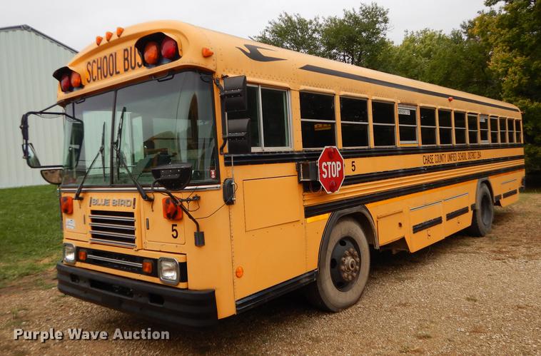 image for item DF1800 1996 Blue Bird TC2000 school bus