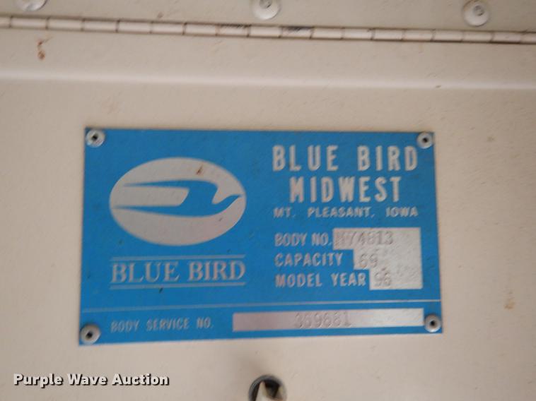 image for item DF1800 1996 Blue Bird TC2000 school bus