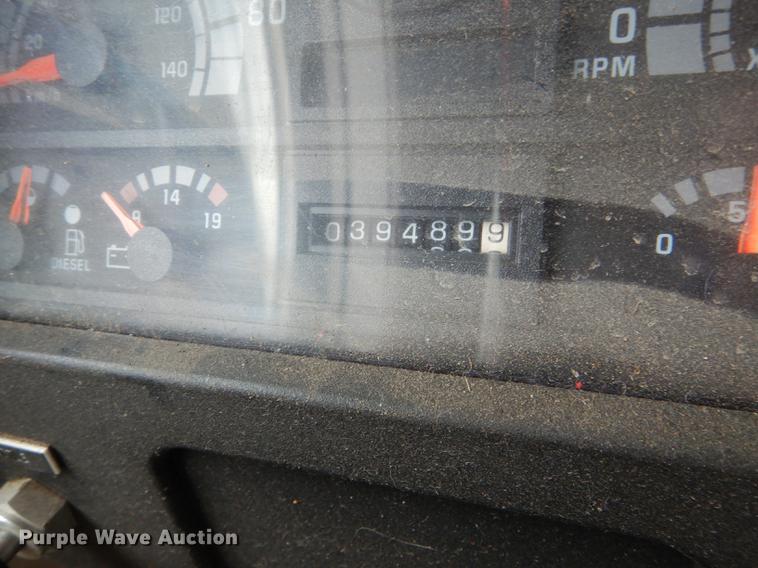 image for item DF1800 1996 Blue Bird TC2000 school bus