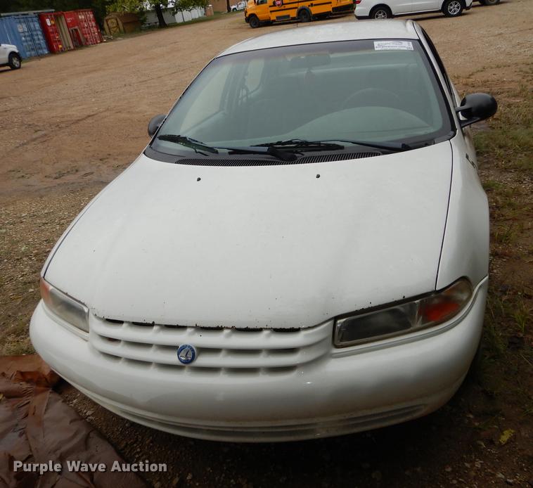 image for item DF1801 1999 Plymouth Breeze