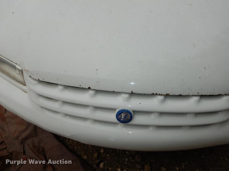 image for item DF1801 1999 Plymouth Breeze