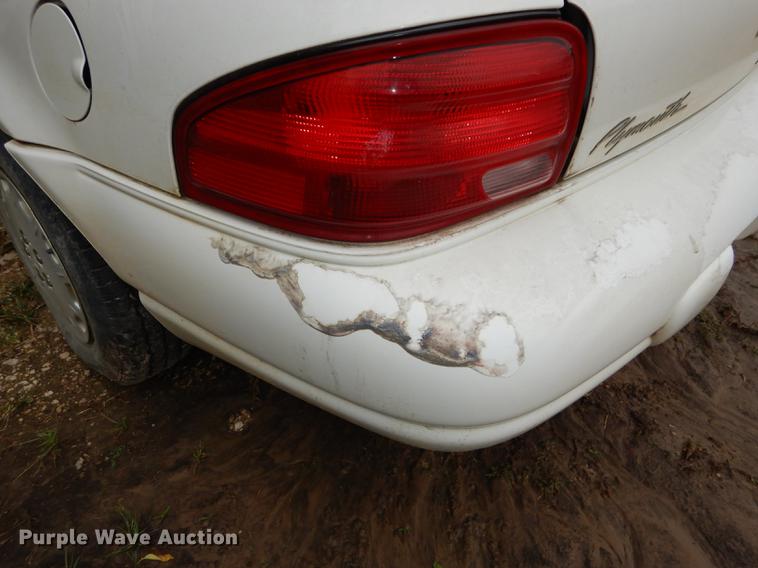 image for item DF1801 1999 Plymouth Breeze