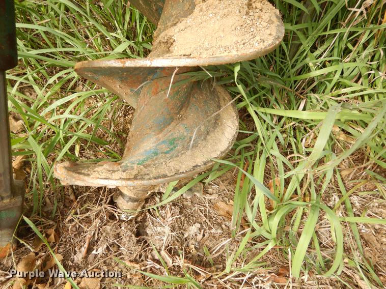 image for item DF1802 Ford 903 Series auger