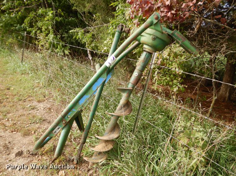 image for item DF1802 Ford 903 Series auger