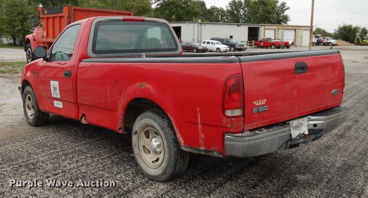 image for item DF1808 1998 Ford F150 XL pickup truck