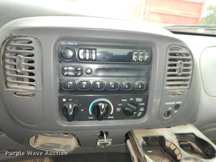 image for item DF1808 1998 Ford F150 XL pickup truck